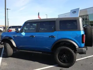 Ford Bronco 2022 4x4 Outer Banks Advanced 4dr SUV