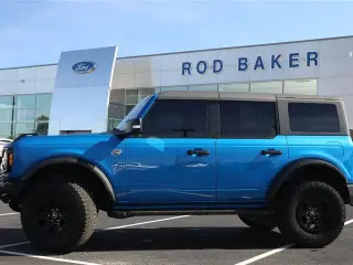 Ford Bronco 2022 4x4 Outer Banks Advanced 4dr SUV