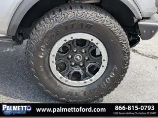 Ford Bronco 2022 4x4 Diamante Negro Avanzado 4p SUV