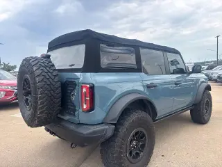 Ford Bronco 2022 4x4 Base Advanced 4dr SUV
