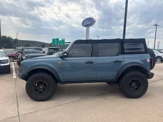Ford Bronco 2022 4x4 Base Advanced 4dr SUV
