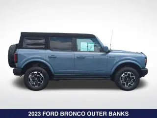 Ford Bronco 2023 4x4 Base 4pl SUV
