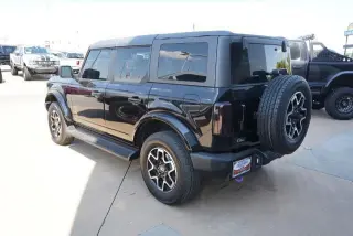 Ford Bronco 2025 4x4 Outer Banks 4p SUV