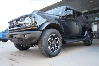 Ford Bronco 2025 4x4 Outer Banks 4p SUV