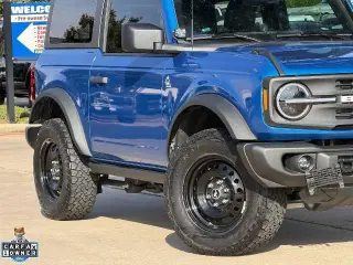 Ford Bronco 2023 4x4 Black Diamond 2dr SUV
