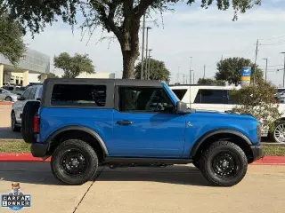 Ford Bronco 2023 4x4 Black Diamond 2dr SUV