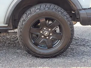 Ford Bronco 2024 4x4 Black Diamond 4p SUV