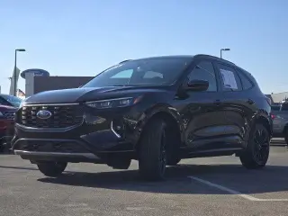 Ford Escape 2023 AWD ST-Line Elite 4dr SUV