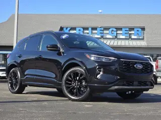 Ford Escape 2023 AWD ST-Line Elite 4dr SUV