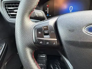 Ford Escape 2025 AWD ST-Line Select 4dr SUV