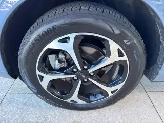 Ford Escape 2024 AWD ST-Line Select 4dr SUV