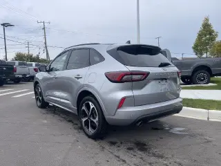 Ford Escape 2023 AWD ST-Line Select 4dr SUV