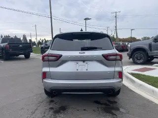 Ford Escape 2023 AWD ST-Line Select 4dr SUV