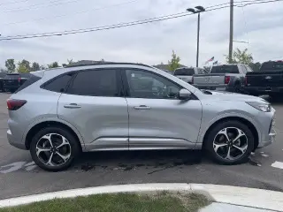 Ford Escape 2023 AWD ST-Line Select 4dr SUV