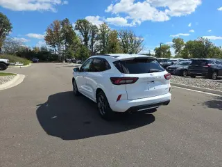 Ford Escape 2023 AWD ST-Line 4dr SUV