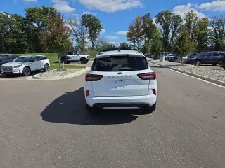 Ford Escape 2023 AWD ST-Line 4dr SUV