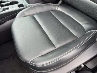 Ford Escape 2023 AWD Platinum 4dr SUV