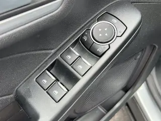 Ford Escape 2023 AWD Platinum 4dr SUV