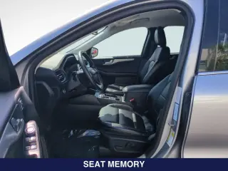 Ford Escape 2024 AWD Platinum 4p SUV