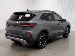 Ford Escape 2026 AWD Platinum 4dr SUV