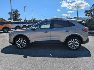 Ford Escape 2020 AWD Titanium 4dr SUV