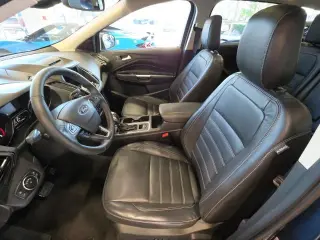 Ford Escape 2018 AWD Titanium 4p SUV