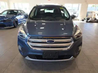 Ford Escape 2018 AWD Titanium 4p SUV