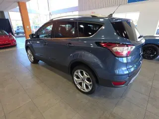 Ford Escape 2018 AWD Titanium 4p SUV
