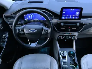 Ford Escape 2020 AWD Titanium 4p SUV