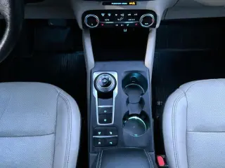 Ford Escape 2020 AWD Titanium 4p SUV