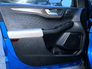 Ford Escape 2020 AWD Titanium 4p SUV