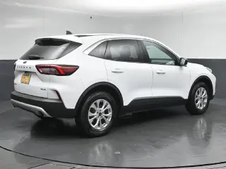 Ford Escape 2023 AWD Active 4dr SUV