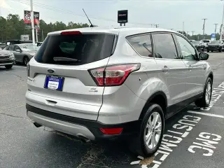 Ford Escape 2017 4x4 SE 4p SUV