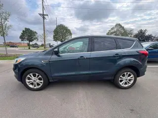 Ford Escape 2019 AWD SE 4dr SUV