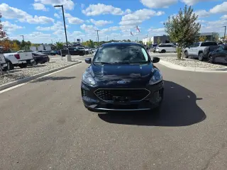 Ford Escape 2021 AWD SE 4pujtas SUV