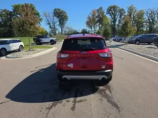 Ford Escape 2022 tracción en todas las ruedas SE 4p SUV