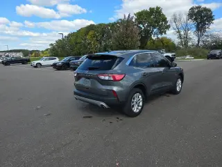Ford Escape 2022 tracción en todas las ruedas SE 4p SUV