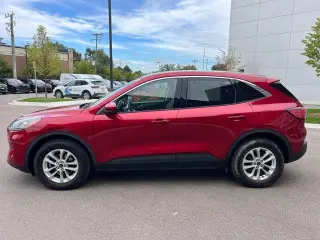 Ford Escape 2021 AWD SE 4dr SUV