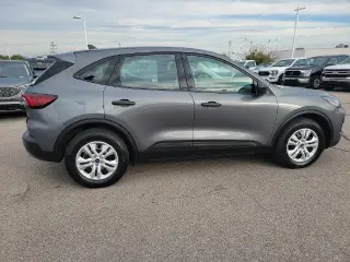 Ford Escape 2023 AWD Base 4dr SUV