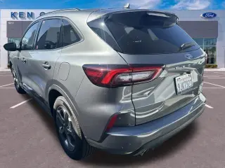 Ford Escape Hybrid 2023 ST-Line 4dr SUV