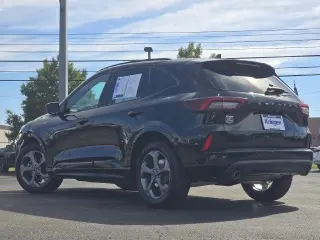 Ford Escape 2023 ST-Line 4dr SUV
