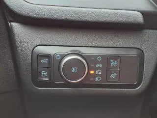 Ford Escape Hybrid 2023 Platinum 4p SUV