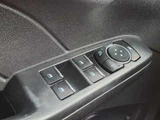 Ford Escape Hybrid 2023 Platinum 4p SUV