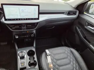 Ford Escape Hybrid 2023 Platinum 4p SUV