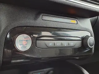 Ford Escape Hybrid 2023 Platinum 4p SUV