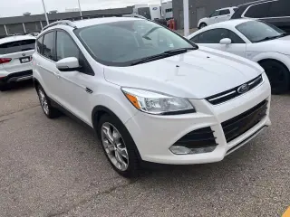 Ford Escape 2015 Titanium 4p SUV
