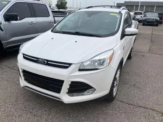 Ford Escape 2015 Titanium 4p SUV