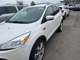 Ford Escape 2015 Titanium 4p SUV