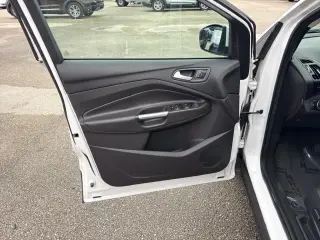 Ford Escape 2014 Titanium 4dr SUV