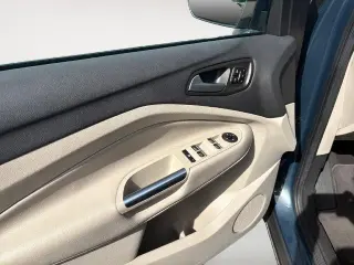 Ford Escape 2019 Titanium 4dr SUV